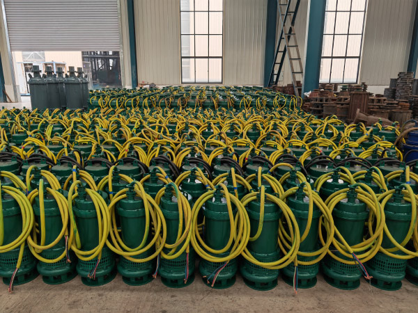 礦用風(fēng)動潛水泵